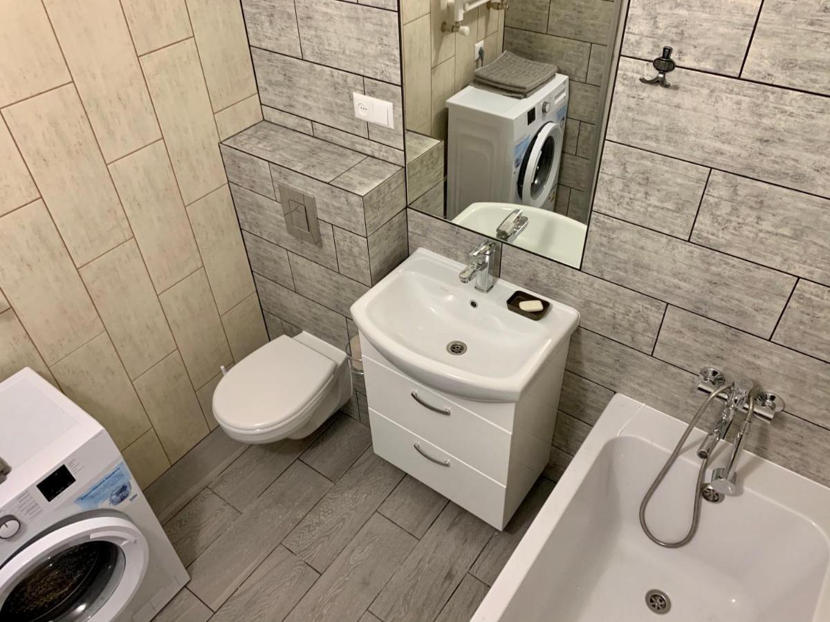 Apartment For You Ivano-Frankivsk Buitenkant foto
